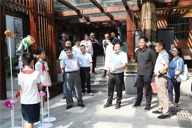 “开学第一课 无废进校园”科普少年行活动在杭州举办