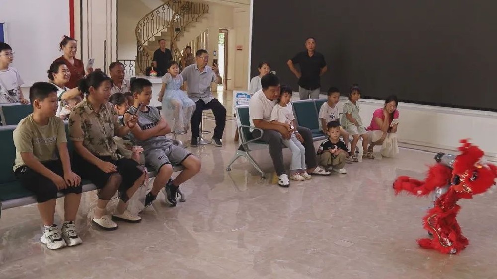 我县举行2025年“科普大篷车”社区科普行活动